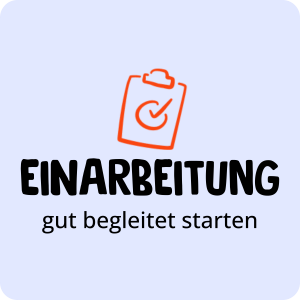 Ein rotes Klemmbrett-Symbol über dem Text "Einarbeitung gut begleitet starten" auf hellblauem Hintergrund.